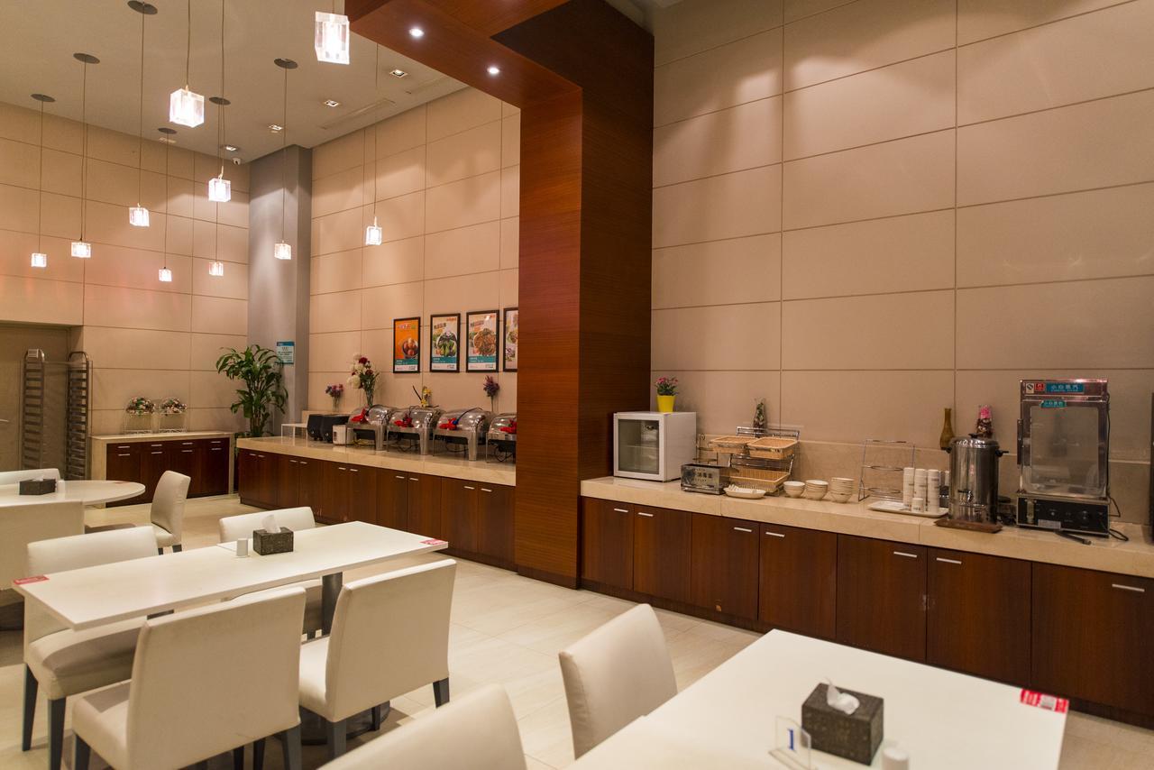 Jinjiang Inn Select Harbin Songhuajiang Side Daxing Street Екстер'єр фото