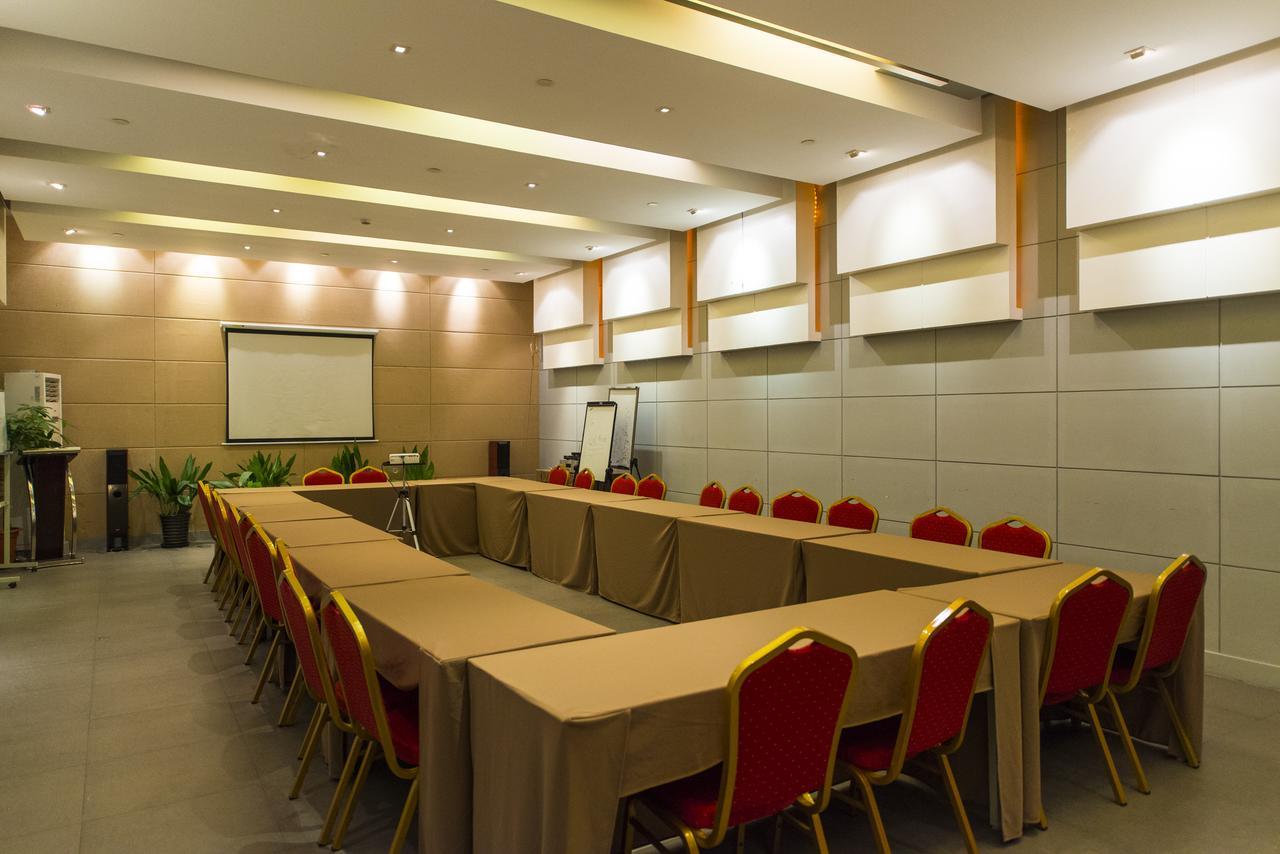 Jinjiang Inn Select Harbin Songhuajiang Side Daxing Street Екстер'єр фото