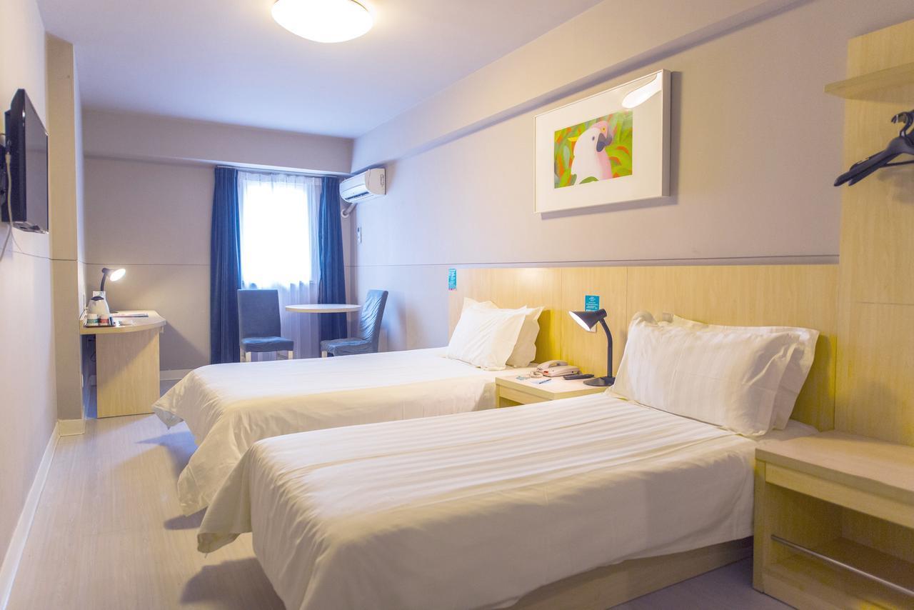 Jinjiang Inn Select Harbin Songhuajiang Side Daxing Street Екстер'єр фото