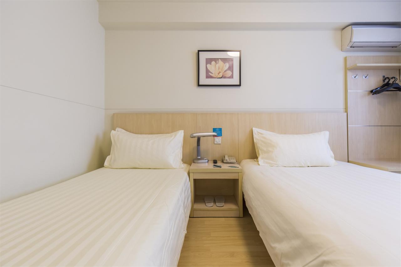 Jinjiang Inn Select Harbin Songhuajiang Side Daxing Street Екстер'єр фото