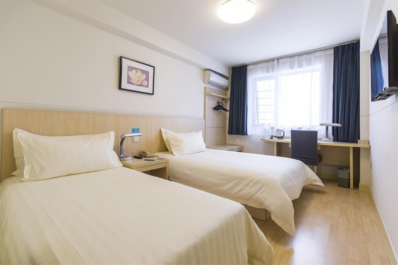 Jinjiang Inn Select Harbin Songhuajiang Side Daxing Street Екстер'єр фото